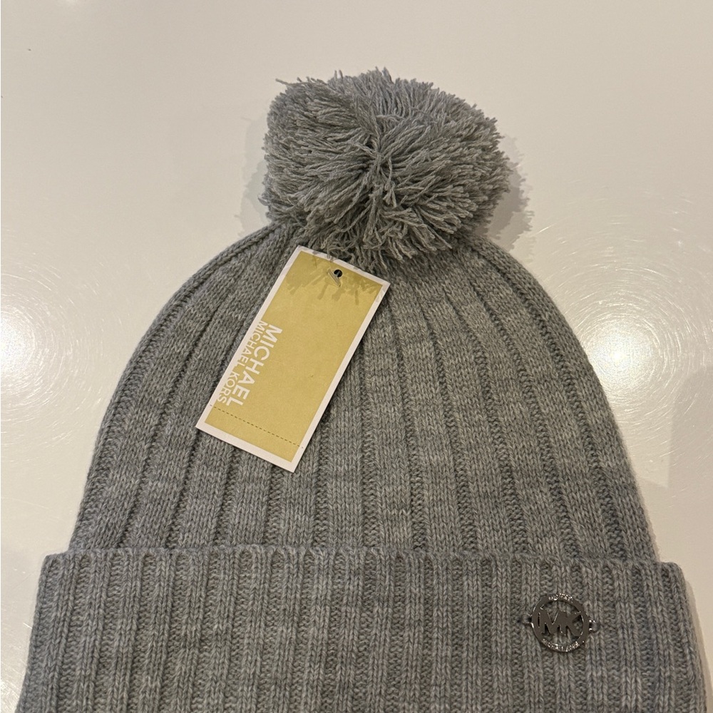 NWT Michael Kors Heather Gray Knit Beanie OS